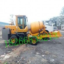江西上饶公路局专用 世界杯线上平台自动上料搅拌车