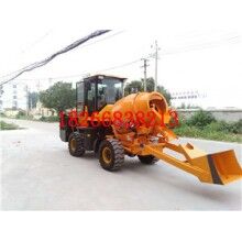 四轮小型世界杯线上平台搅拌车搅拌上料一体车自上料搅拌车